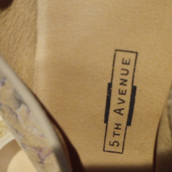 5Th Avenue Ballerina Slipon - Picture 5 of 8